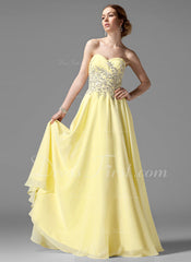 A-Line/Princess Sweetheart Floor-Length Chiffon Prom Dress With Ruffle Beading (018004901)