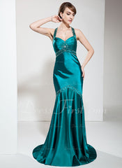 Trumpet/Mermaid Halter Sweep Train Charmeuse Prom Dress With Ruffle Beading (018002823)