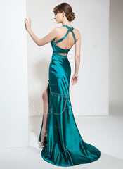 Trumpet/Mermaid Halter Sweep Train Charmeuse Prom Dress With Ruffle Beading (018002823)