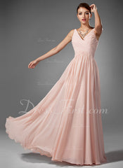 A-Line/Princess V-neck Floor-Length Chiffon Prom Dress With Ruffle (018005068)