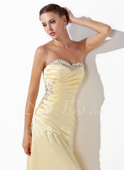 A-Line/Princess Sweetheart Floor-Length Charmeuse Prom Dress With Ruffle Beading Sequins (018004827)