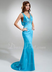 Trumpet/Mermaid V-neck Sweep Train Charmeuse Prom Dress With Ruffle Beading (018002513)