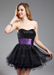 A-Line/Princess Sweetheart Short/Mini Tulle Charmeuse Sequined Homecoming Dress With Ruffle Sash (022019585)