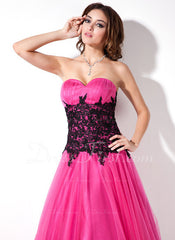 A-Line/Princess Sweetheart Floor-Length Tulle Prom Dress With Ruffle Lace (018004822)